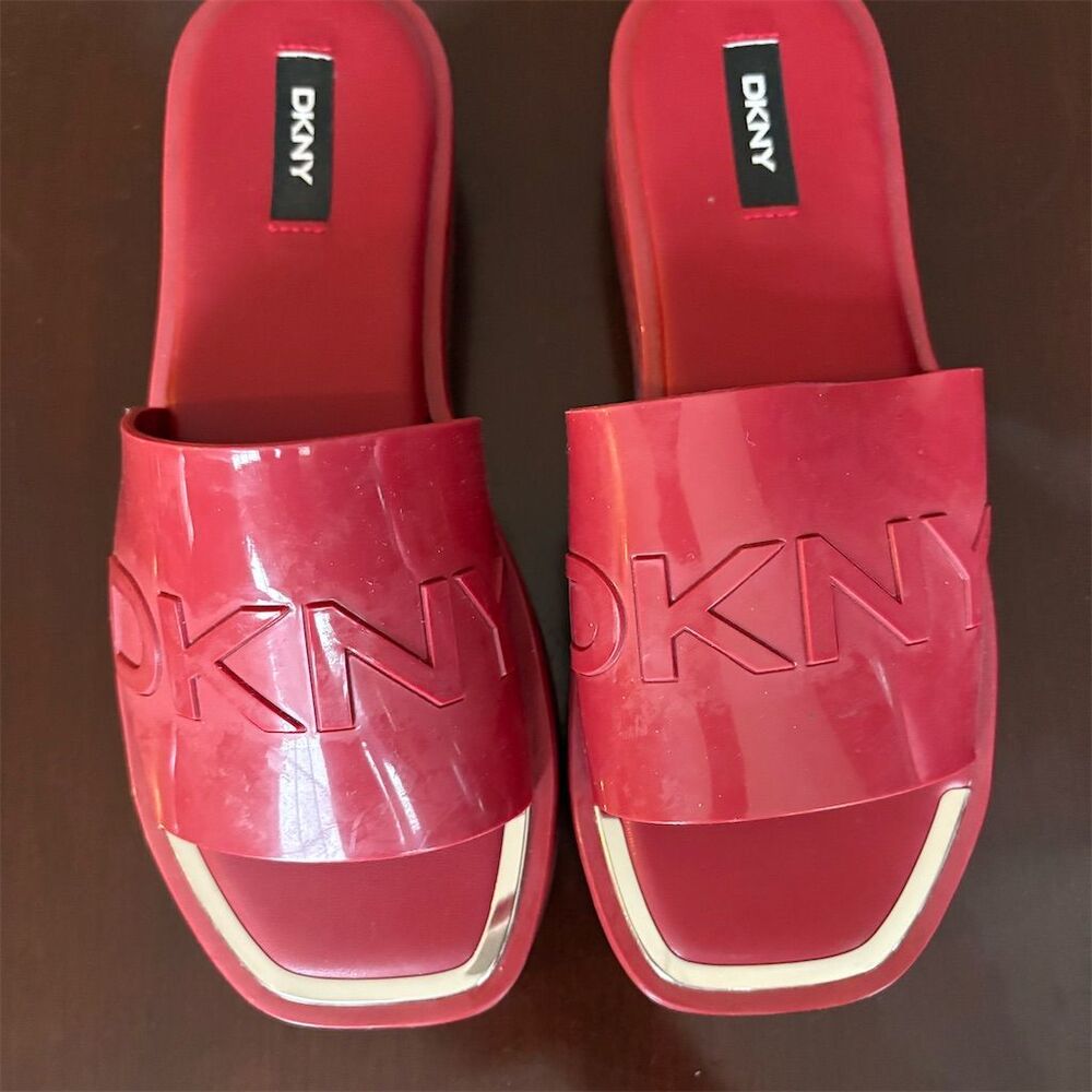 LIKE NEW!! DKNY Red Slide Sandals